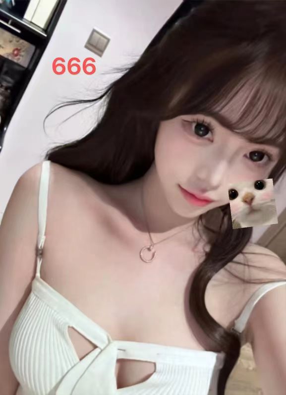 fcc8f6db-876d-4c34-a8c4-42fd786c3109.jpg
